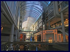 Eaton Centre 04